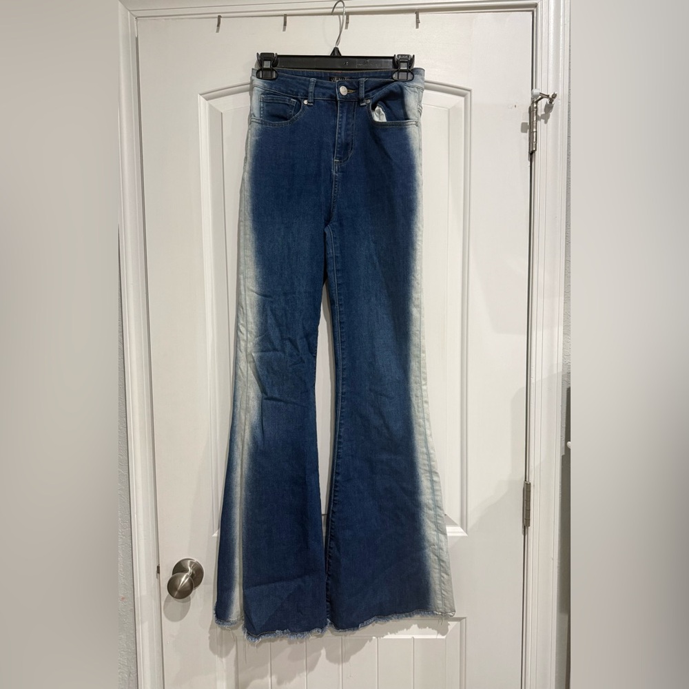 Venus Flare Jeans size 2